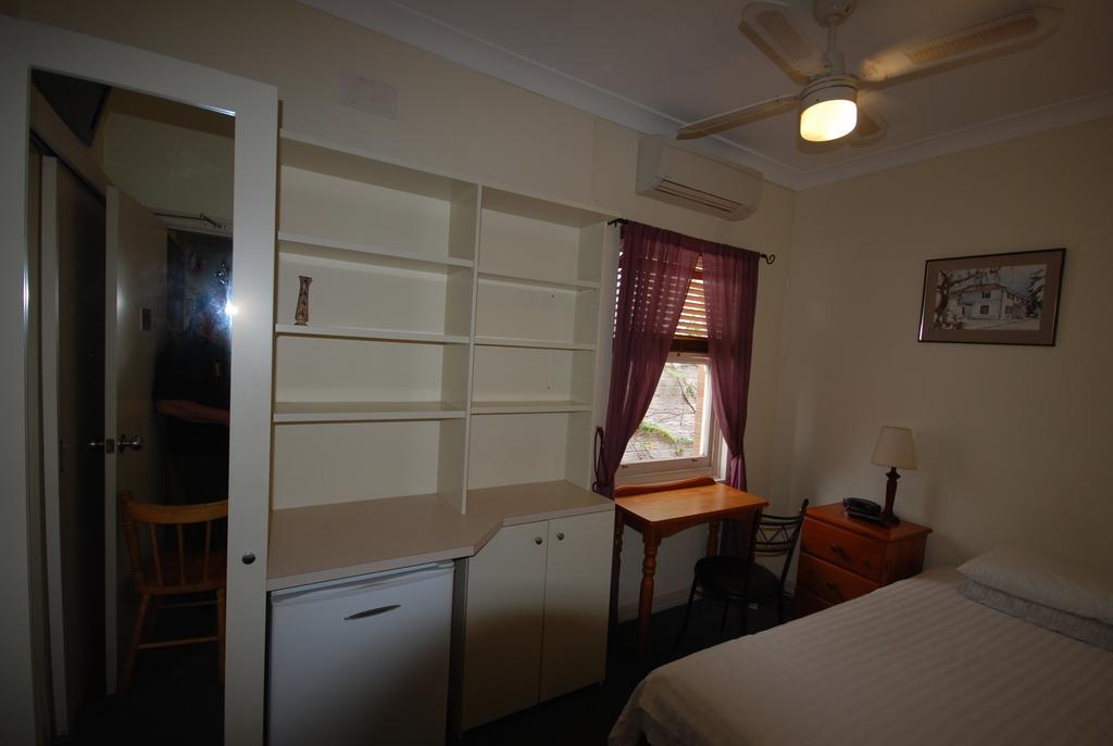 Готель Ashfield Manor Sydney Номер фото